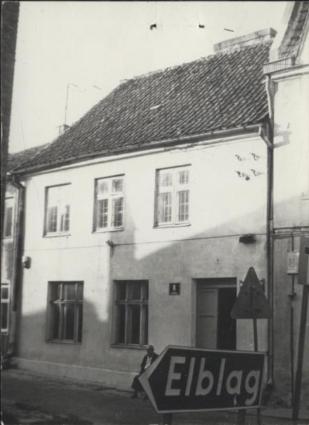 dom, skan 4