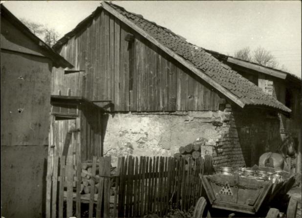 budynek godpodarczy II, skan 3