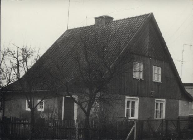 dom, skan 4