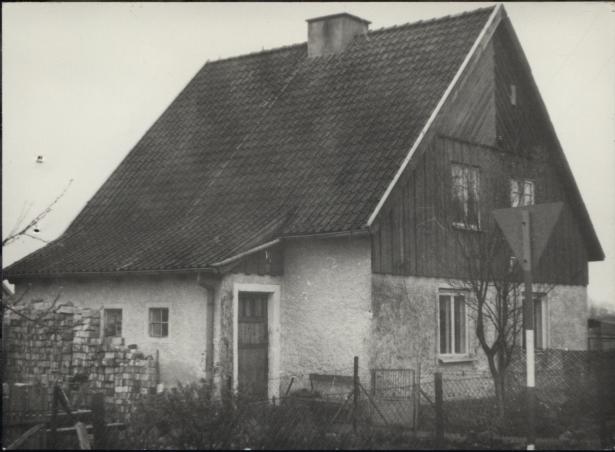 dom, skan 4