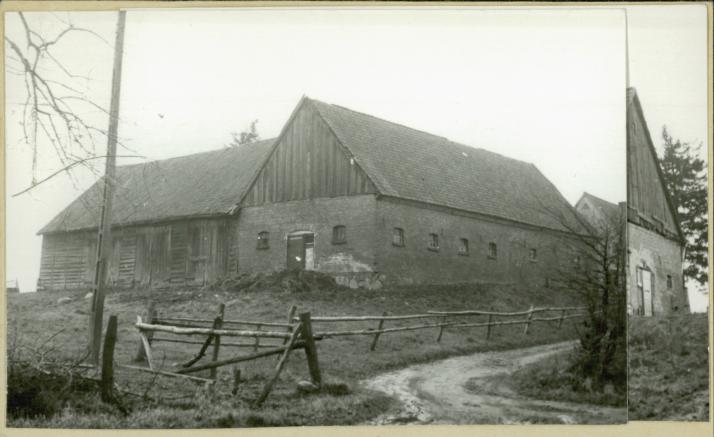 budynek gospodarczy, skan 2