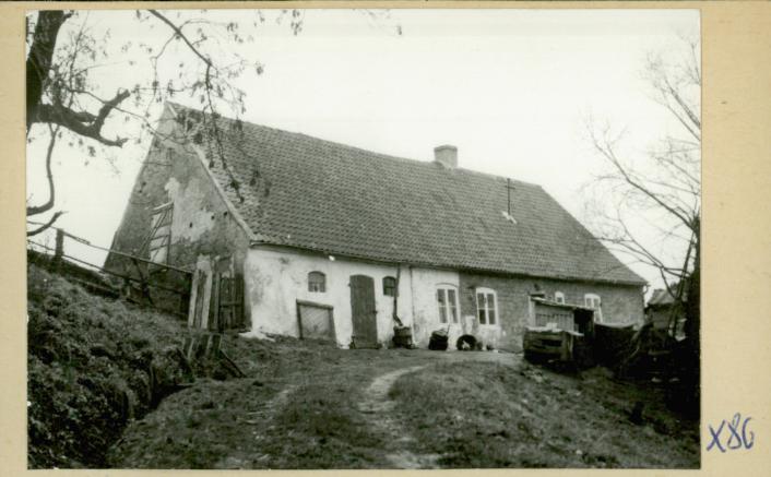 budynek mieszkalno-gospodarczy, skan 2