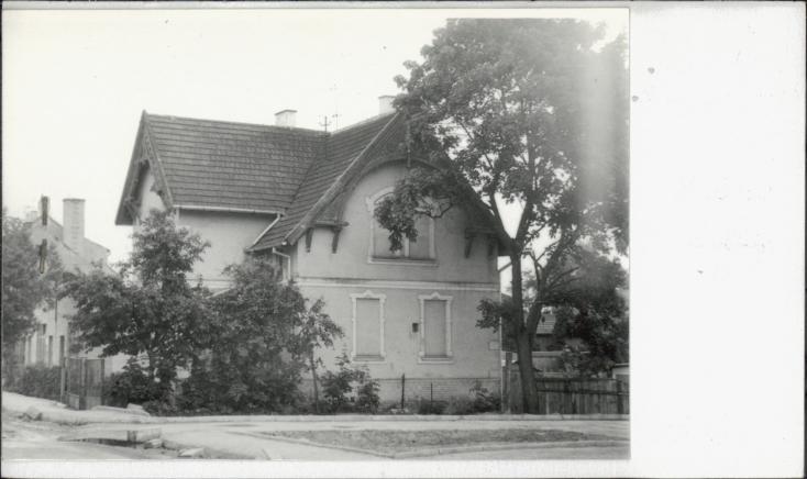 dom, skan 2
