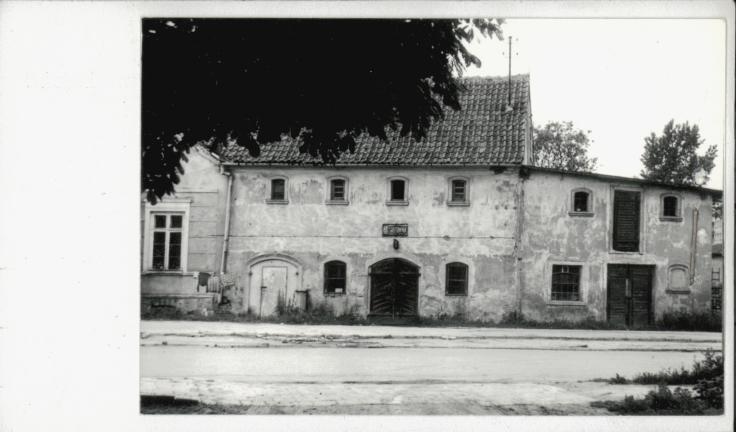 budynek ratownika, skan 2