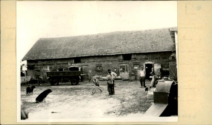budynek gospodarczy, skan 2