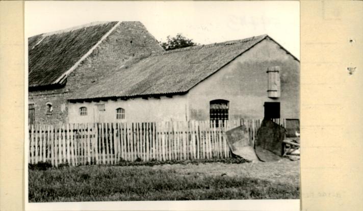 budynek gospodarczy, skan 2