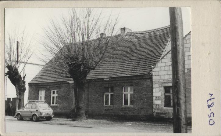 dom, skan 2