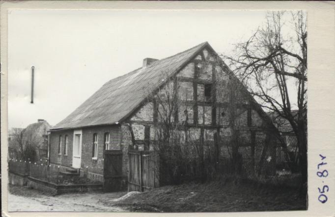 dom, skan 2