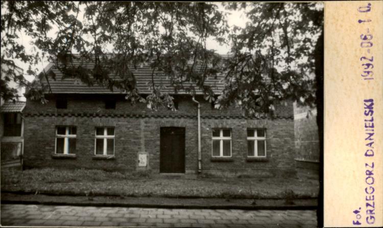 budynek mieszkalny, skan 2