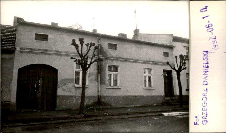 budynek mieszkalny, skan 2