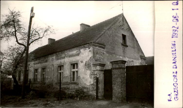 budynek mieszkalny, skan 2