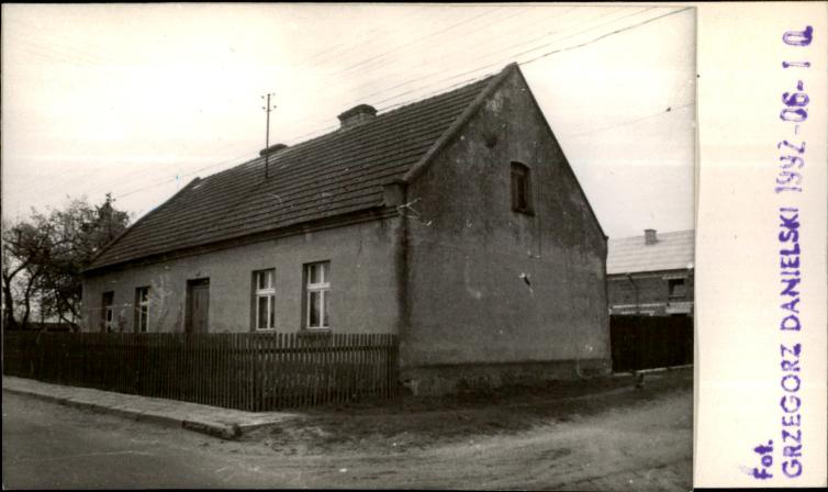 budynek mieszkalny, skan 2