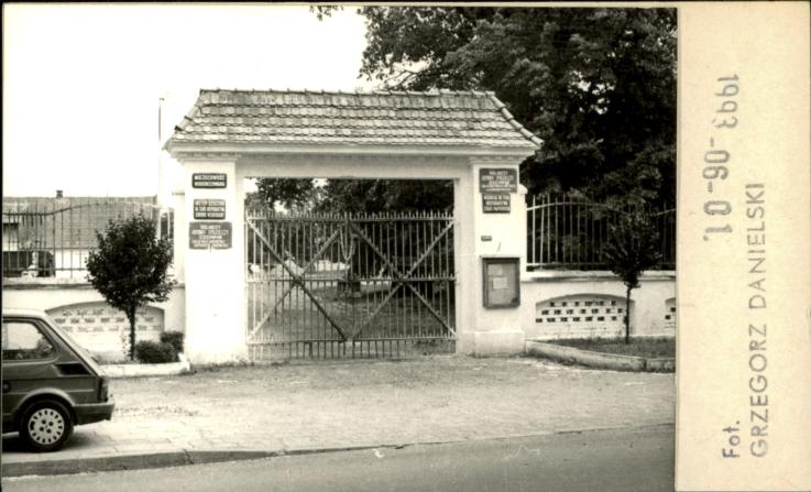 brama pd. do majątku, skan 2