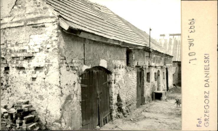 budynek gospodarczy, skan 2