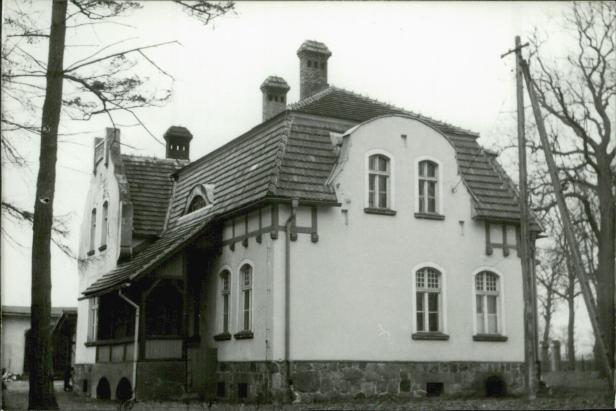 dom parafialny, skan 5