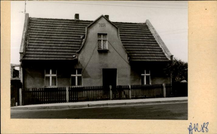 dom, skan 2