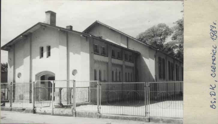 sala gimnastyczna, skan 2