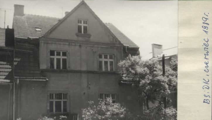 budynek mieszkalny, skan 2