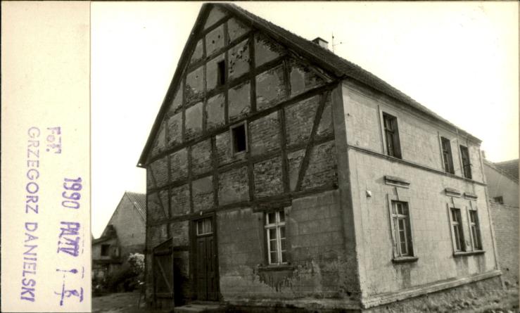 budynek mieszkalny, skan 2