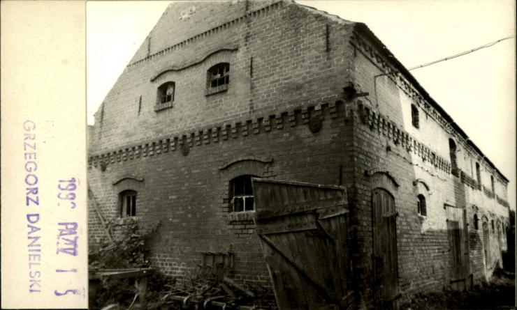 budynek mieszkalny, skan 2