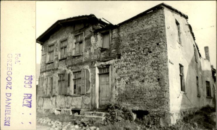 budynek mieszkalny, skan 2