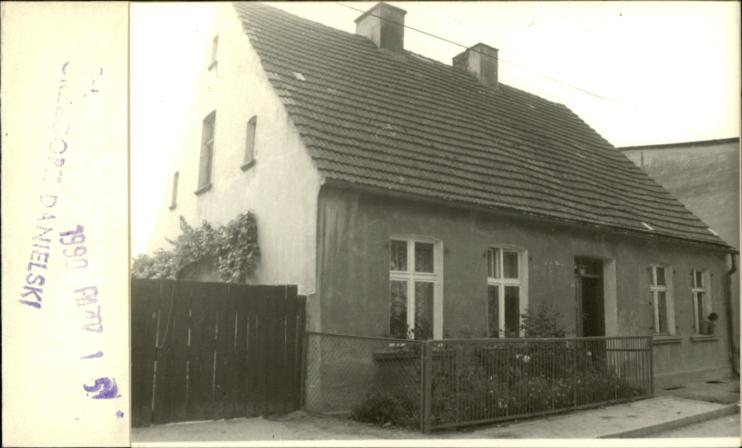 budynek mieszkalny, skan 2