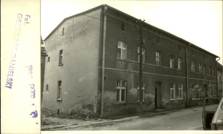 budynek mieszkalny, skan 2