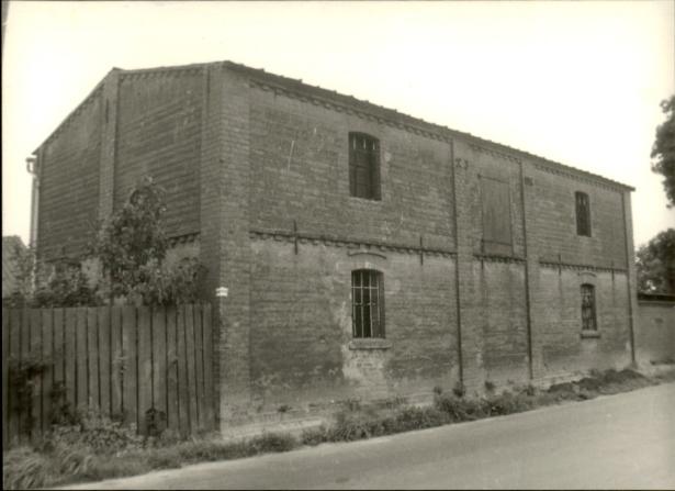 budynek gospodarczy, skan 3