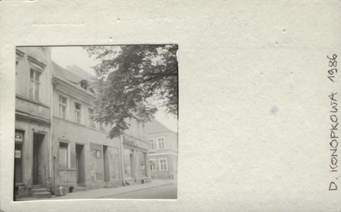 budynek mieszkalno-usługowy, skan 2