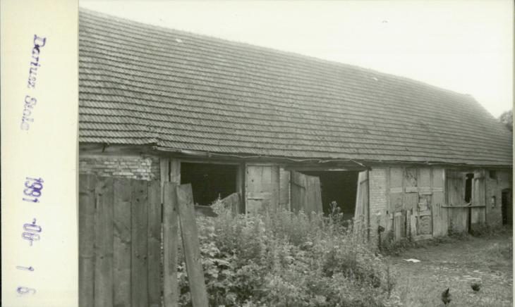 stodoła, skan 2