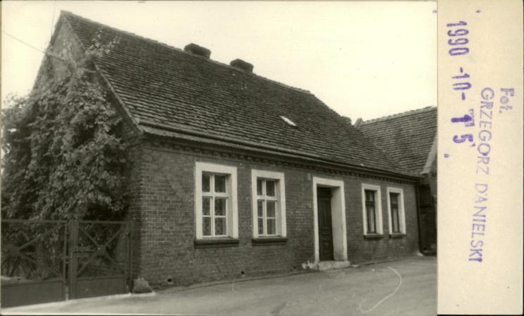 budynek mieszkalny, skan 2