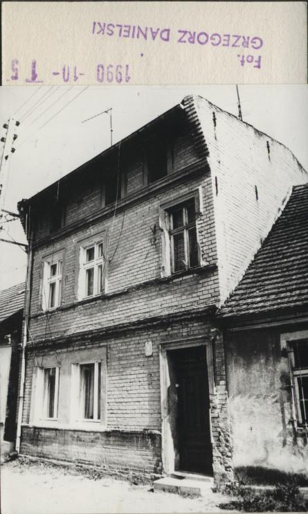 budynek mieszkalny, skan 2