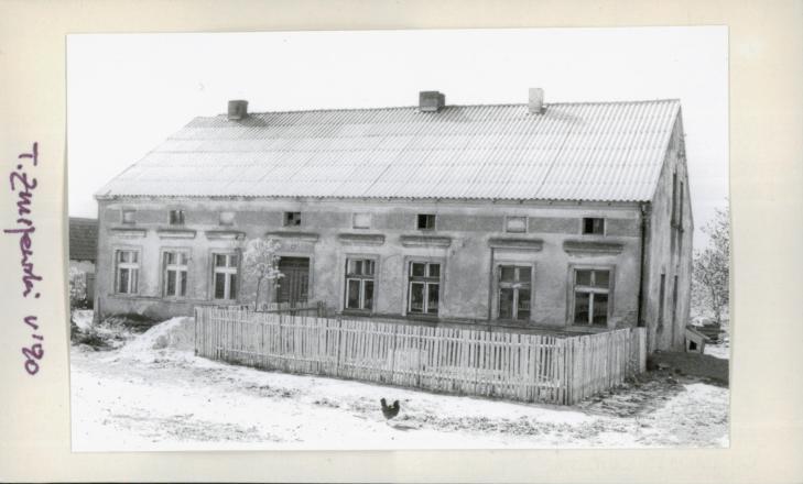 dom, skan 2