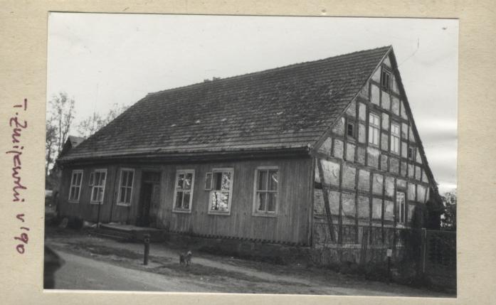 dom, skan 2