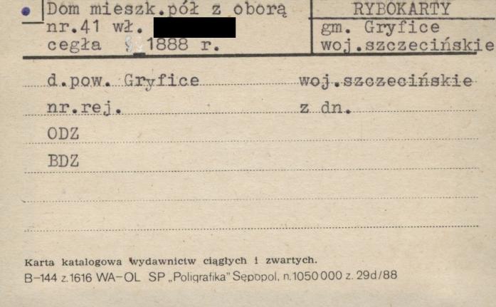 dom mieszkalny pół z oborą, skan 1