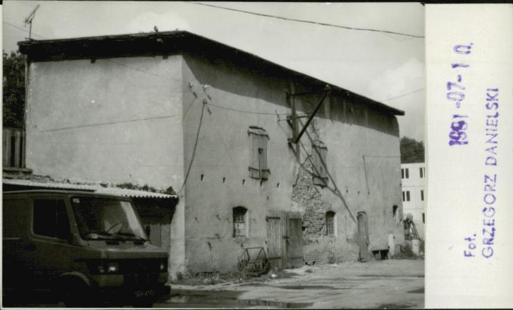 budynek gospodarczy, skan 2