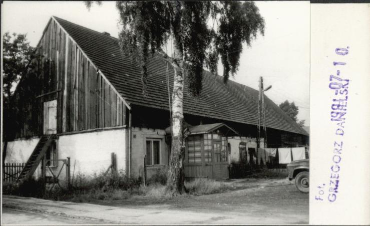budynek mieszkalny, skan 2