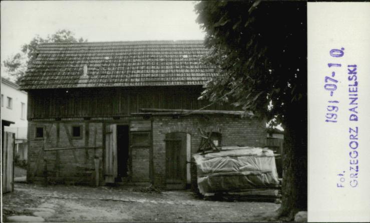 budynek gospodarczy, skan 2