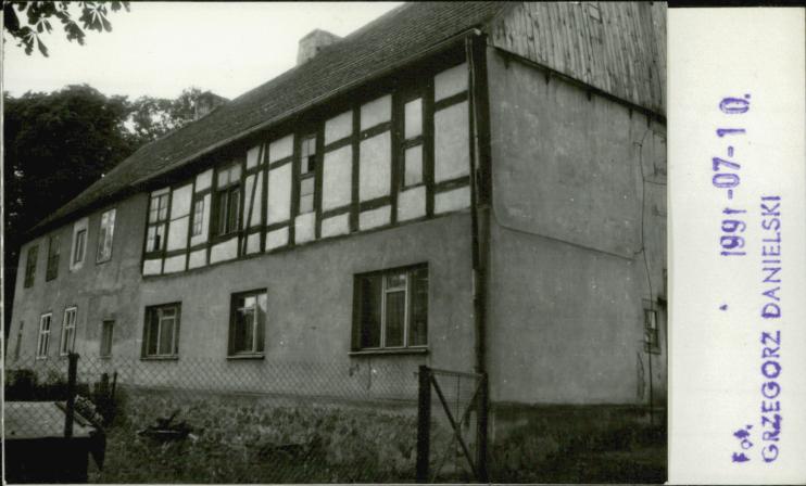budynek mieszkalny, skan 2