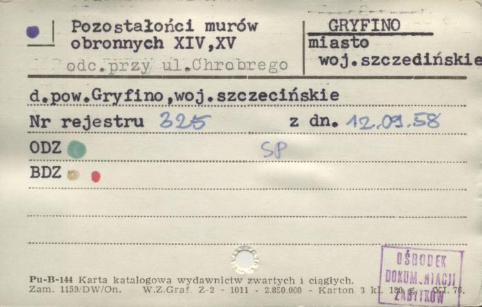 pozostałości murów obronnych, skan 1