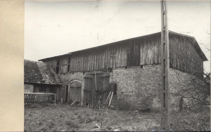 stodoła, skan 2