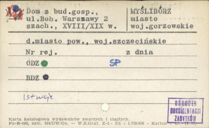 dom z budynkiem gospodarczym, skan 1