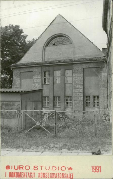 sala gimnastyczna, skan 2