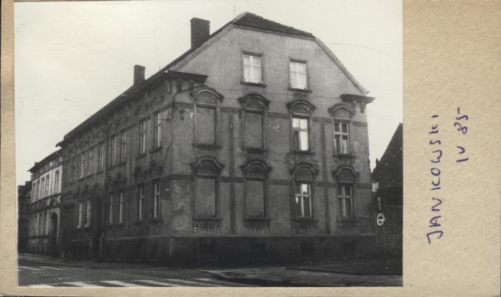 dom, skan 2