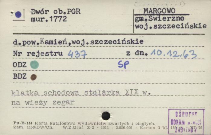 dwór, ob. PGR, skan 1
