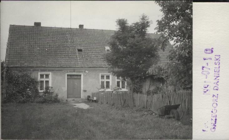 budynek mieszkalny, skan 2