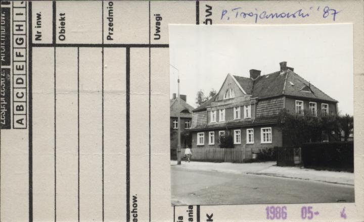 dom, skan 2