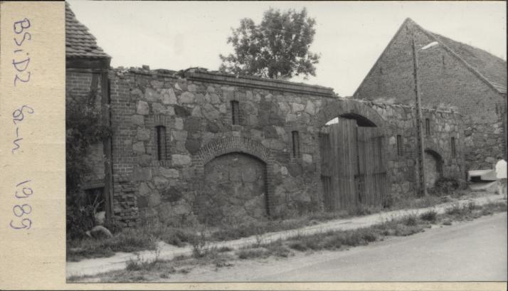 budynek gospodarczy (ruina), skan 2