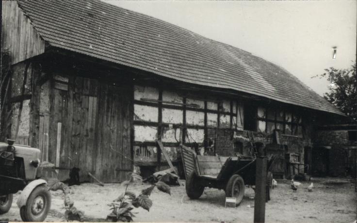 budynek inwentarsko - stodolny, skan 2