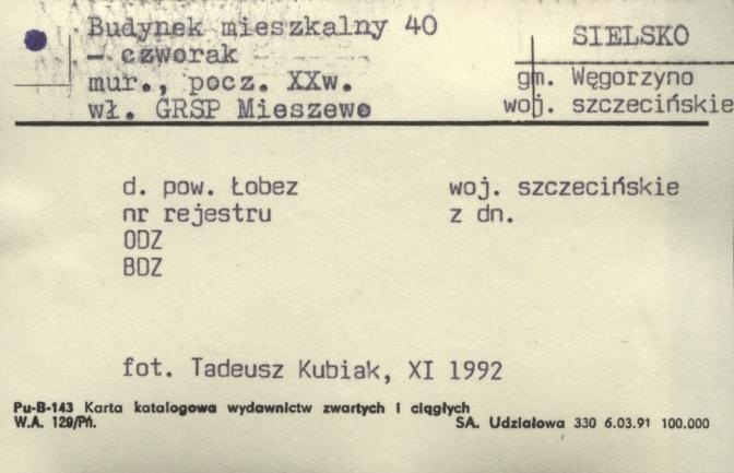 czworak, skan 1